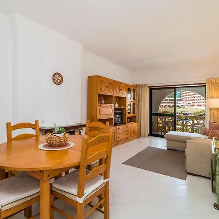 Areyas Pool By Alzira Albufeira