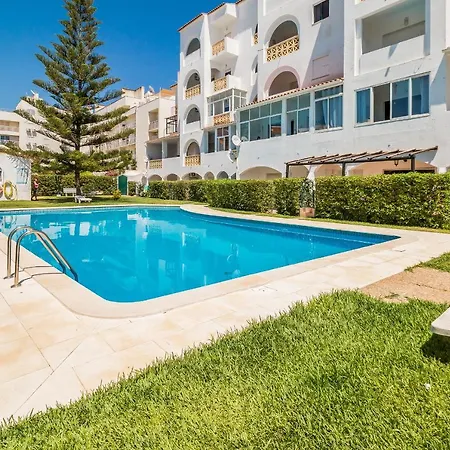 Areyas Pool By Alzira